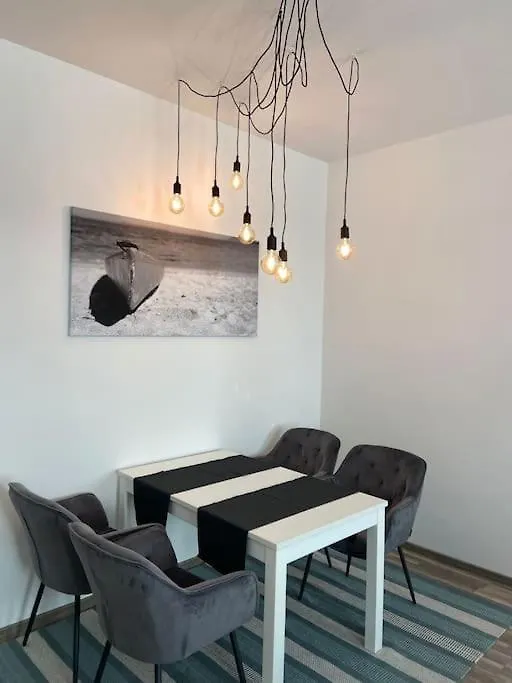 Apartment Familienapartment In Wien Austria